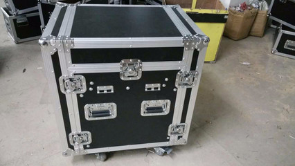 【宏燊機柜航空箱,專業制作、平直保證、誠信經營歡迎前來咨詢】價格_廠家_圖片 -